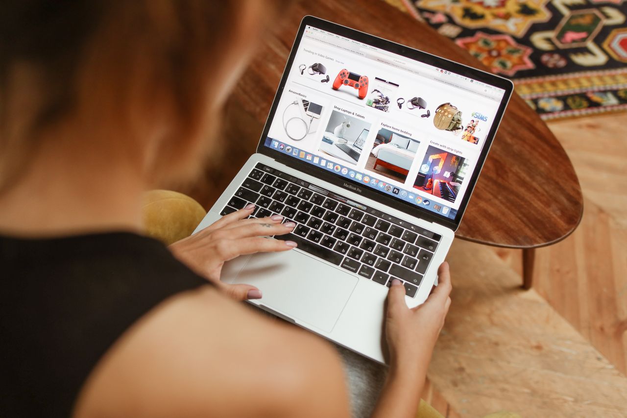 Konec starého internetu: Kdo podcení nastupující revoluci v AI hledání, ten si v novém byznyse neškrtne